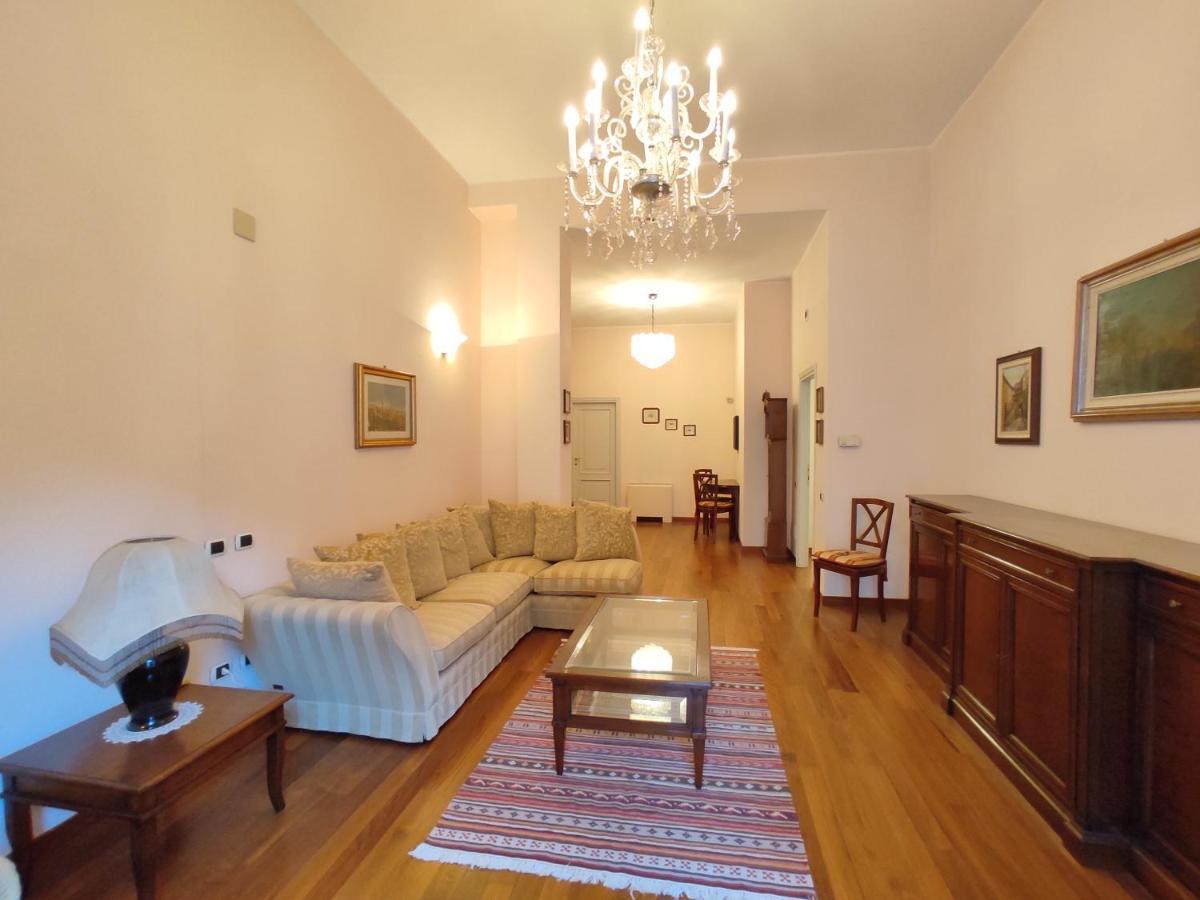 Castello Suite Turin Exterior foto